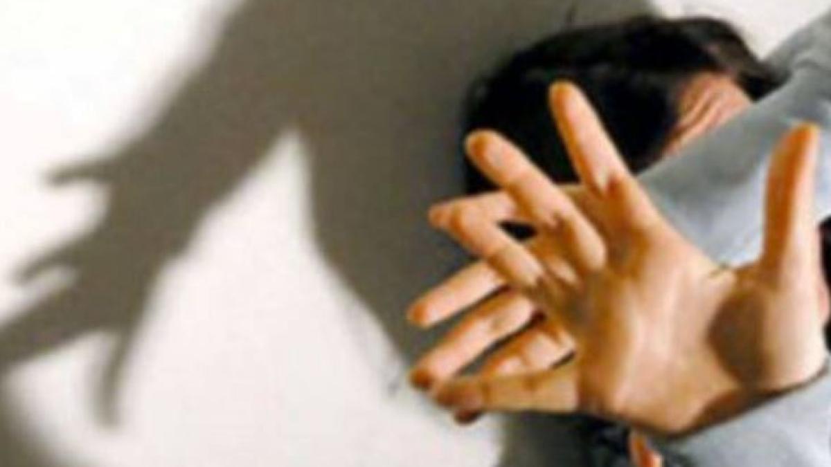 italia--un-roman-beat-si-a-atacat--violent--fiica-minora--sotia-si-soacra