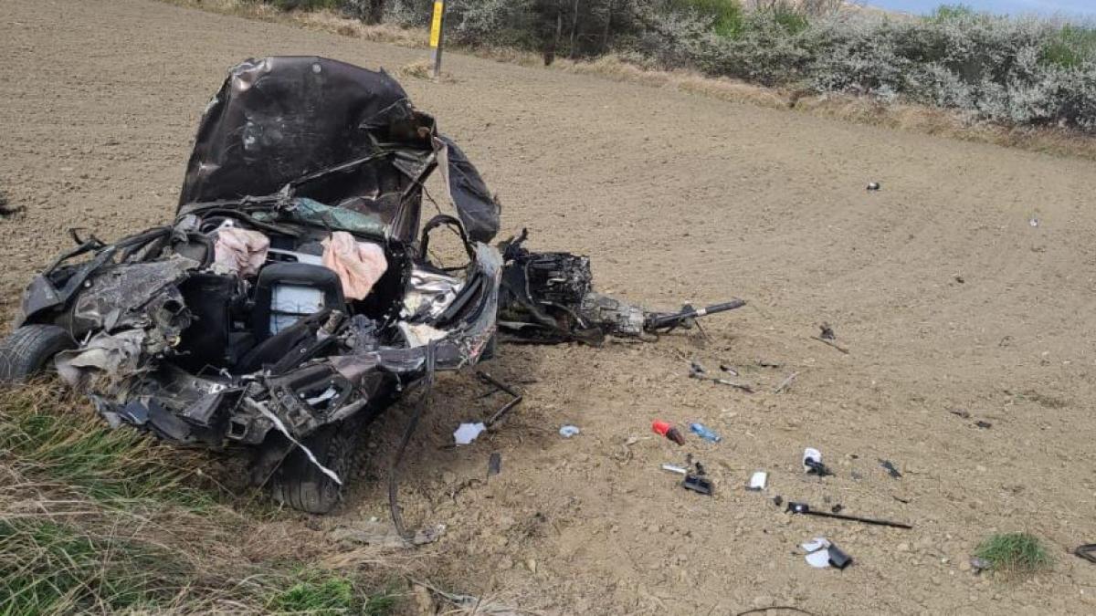 un-sofer-de-78-de-ani-a-provocat-accidentul-grav-din-bacau---trei-romani-au-murit--iar-alti-trei-raniti--in-coliziunea-frontala