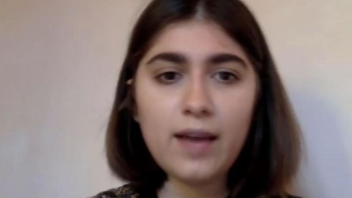 fapta-eroica-a-unei-tinere-din-ucraina-nastya-a-cumparat-un-microbuz--cu-care-a-mers-in-mariupol-ca-sa-si-salveze-parintii