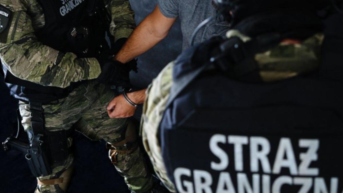 polonia--un-roman--arestat-cand-incerca-sa-treaca-granita-print-un-loc-interzis--barbatul-a-explicat-ca-il-asteapta-o-fata