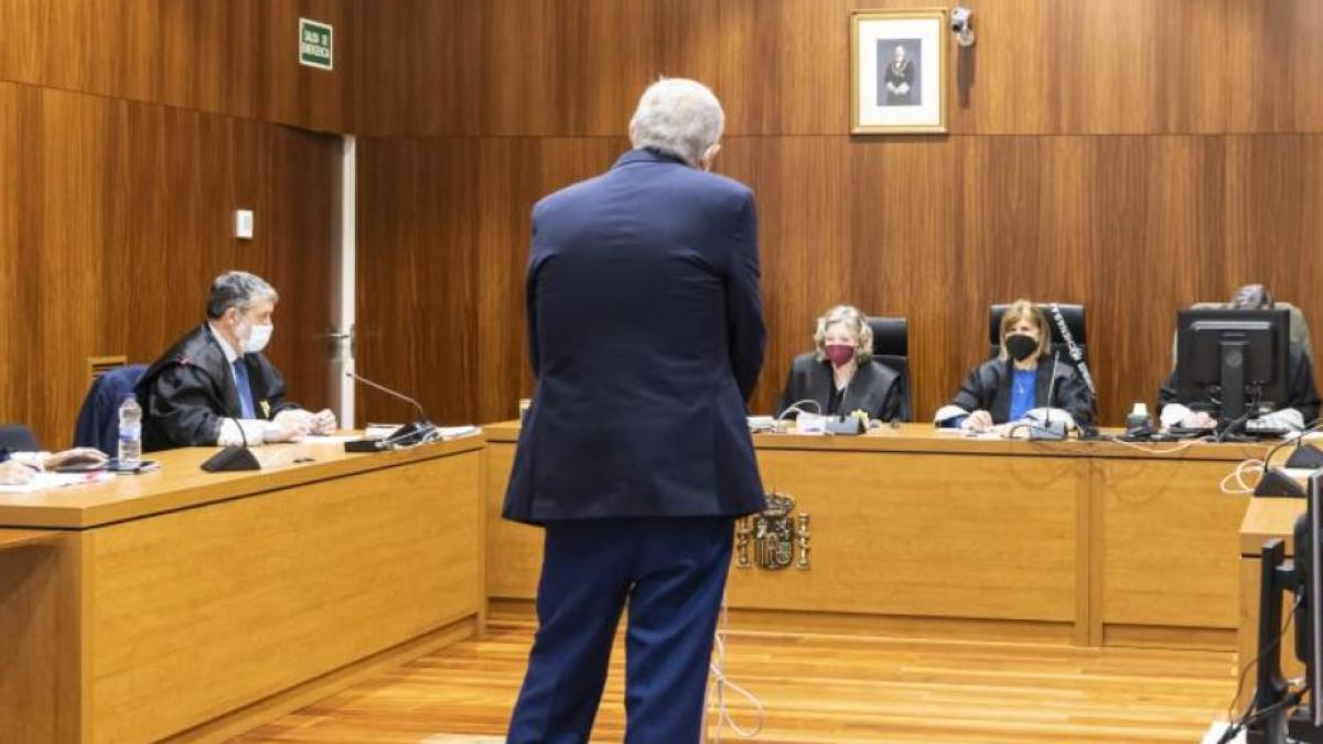 spania--o-romanca--acuza-un-politist-de-violenta---mi-a-rasucit-bratul--nu-putem-sa-respir--politistul-se-apara---i-am-cerut-doar-actele