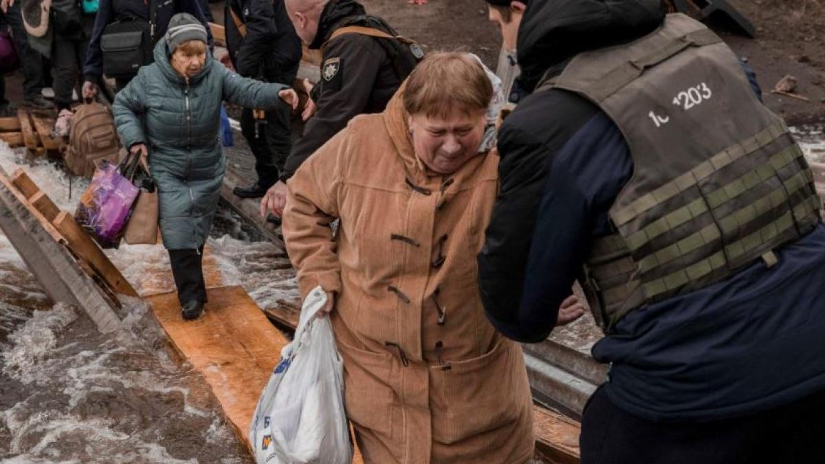 convoi-umanitar--atacat-de-rusi-in-harkov-sapte-persoane-au-murit