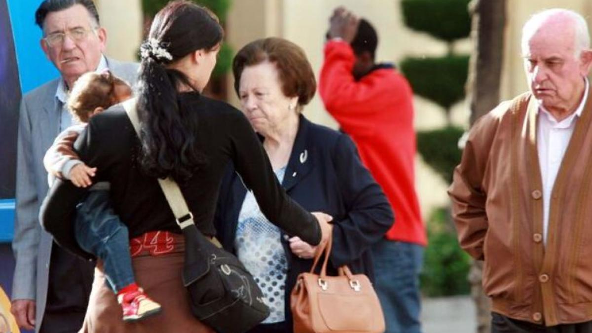 spania--doi-romani--care-au-fortat-o-conationala-minora-sa-cerseasca-cu-bebelusul-in-brate--trimisi-la-inchisoare