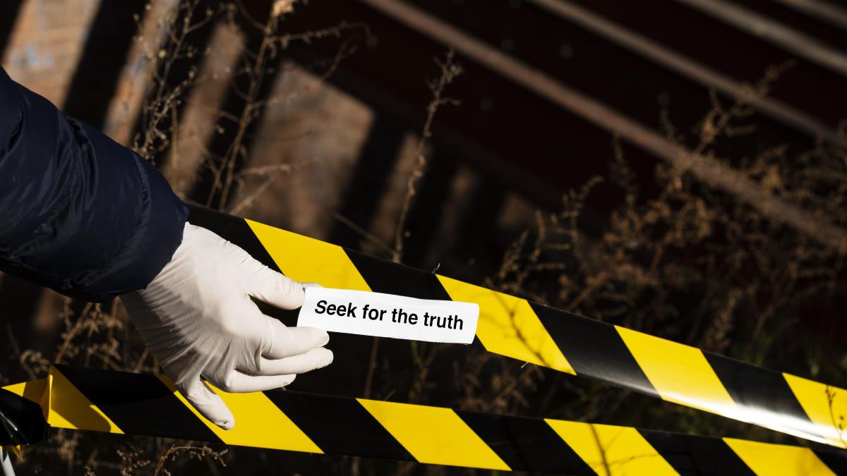 olanda--un-roman-pe-nume-ernest--cautat-ca-martor-cheie-intr-o-crima--politia-cere-ajutorul-cetatenilor-dupa-ce-un-barbat-a-fost-ucis-de-o-tanara