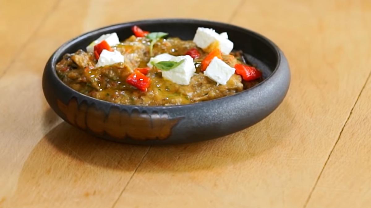 melitzanosalata--salata-greceasca-de-vinete--asa-ceva-n-ai-vazut-nici-in-restaurante-reteta-care-a-cucerit-milioane-de-gospodine