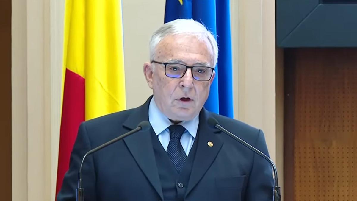 mugur-isarescu-indeamna-romanii-la-calm--dupa-ce-inflatia-a-crescut-la-aproape-14-la-suta-mai-bem-cate-un-ceai-de-tei