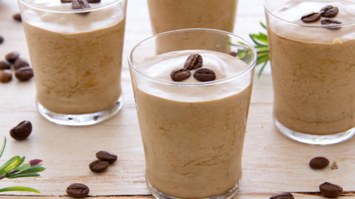crema-rece-de-cafea-din-doar-trei-ingrediente--e-desertul-la-pahar-perfect