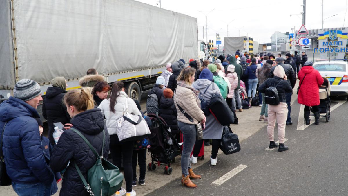 refugiati-ucraineni-vama-romania-siret-razboi
