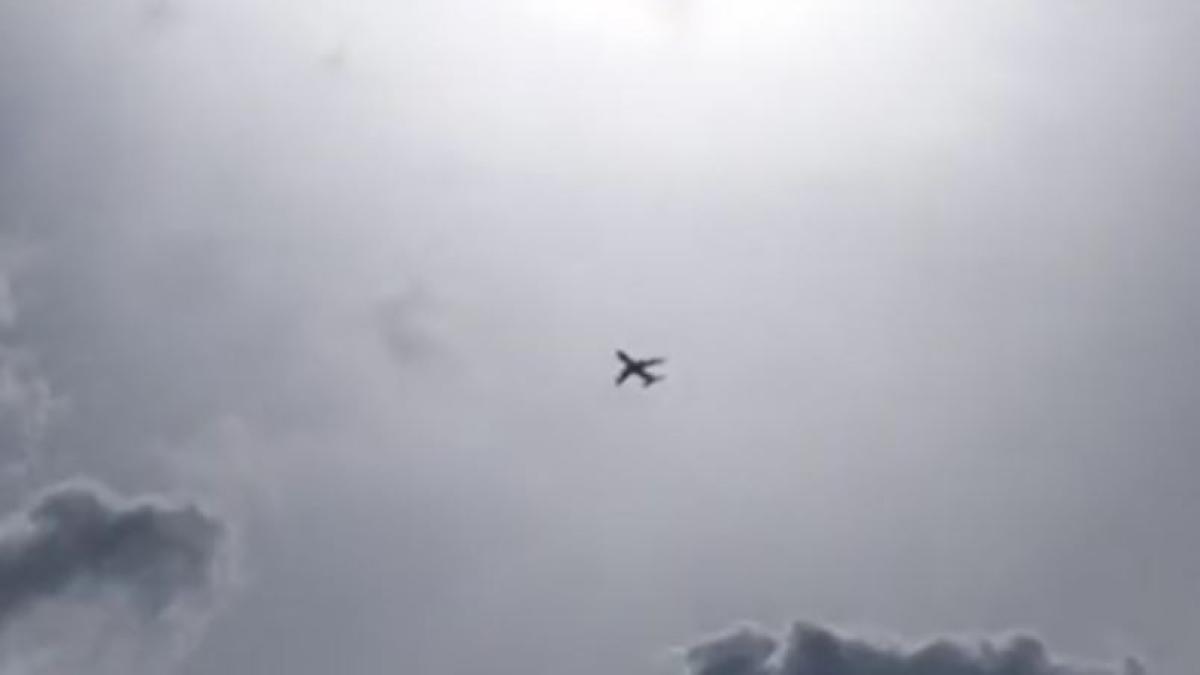 alerta-aeriana-in-romania-doua-avioane-f16--ridicate-in-aer-pentru-a-intercepta-o-aeronava-suspecta