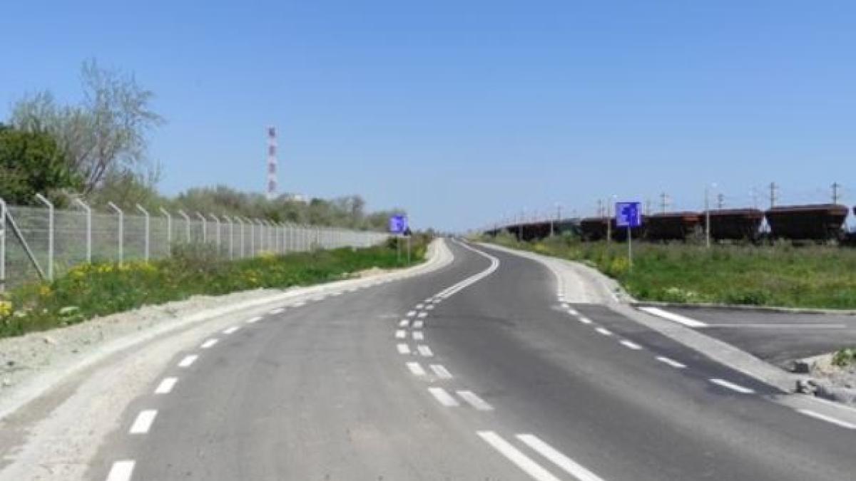 unda-verde-de-la-guvern-drumul-principal-de-acces-in-zona-de-nord-a-portului-constanta--reabilitat-si-extins-la-4-benzi