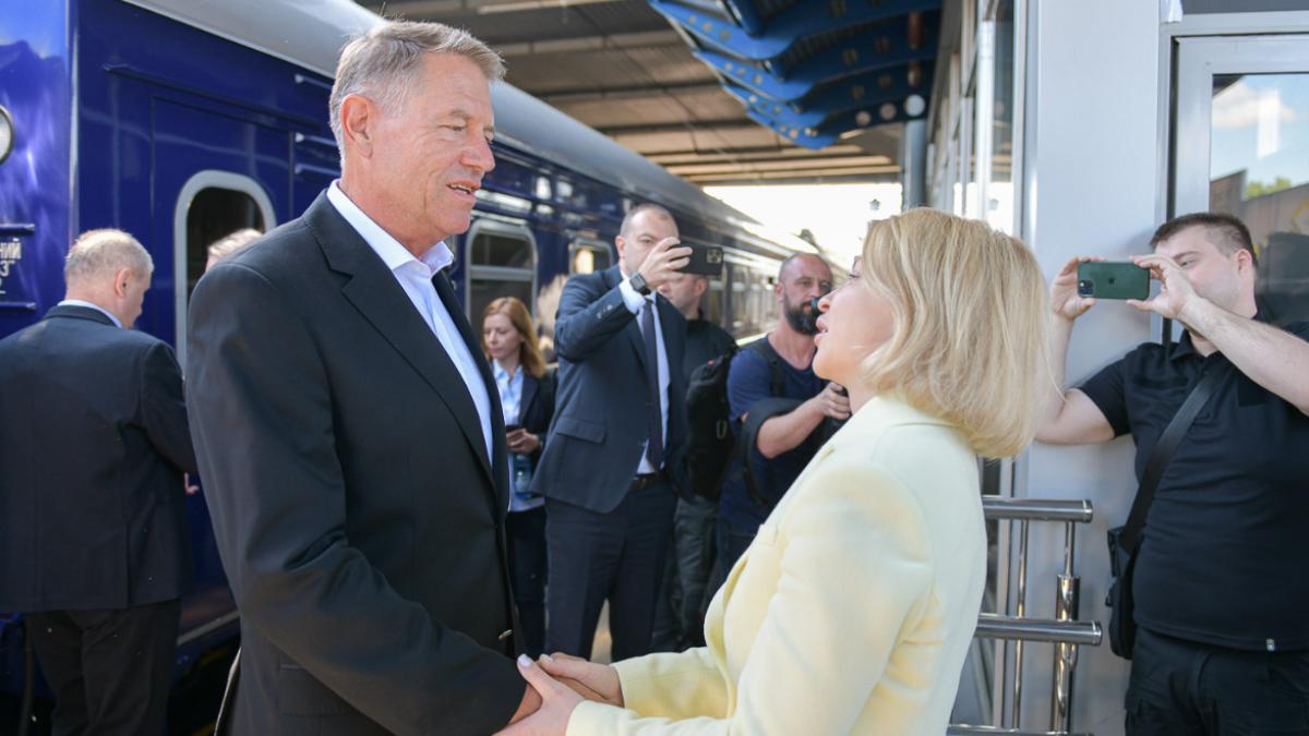 klaus-iohannis-gara-kiev