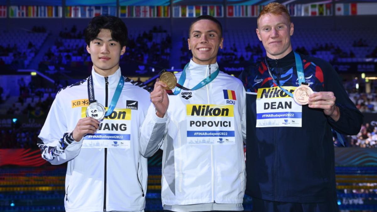 david-popovici-medalia-de-aur-campion-mondial