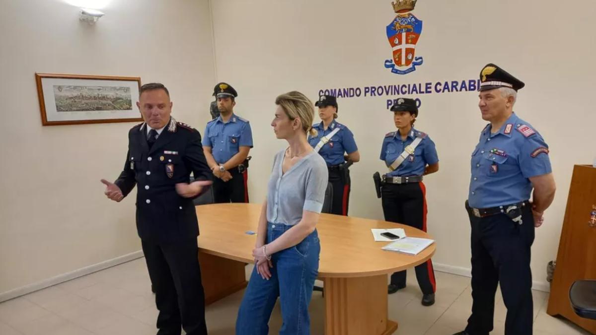 romanca-italia-a-furat-cardurile-bancare-ale-pacientilor