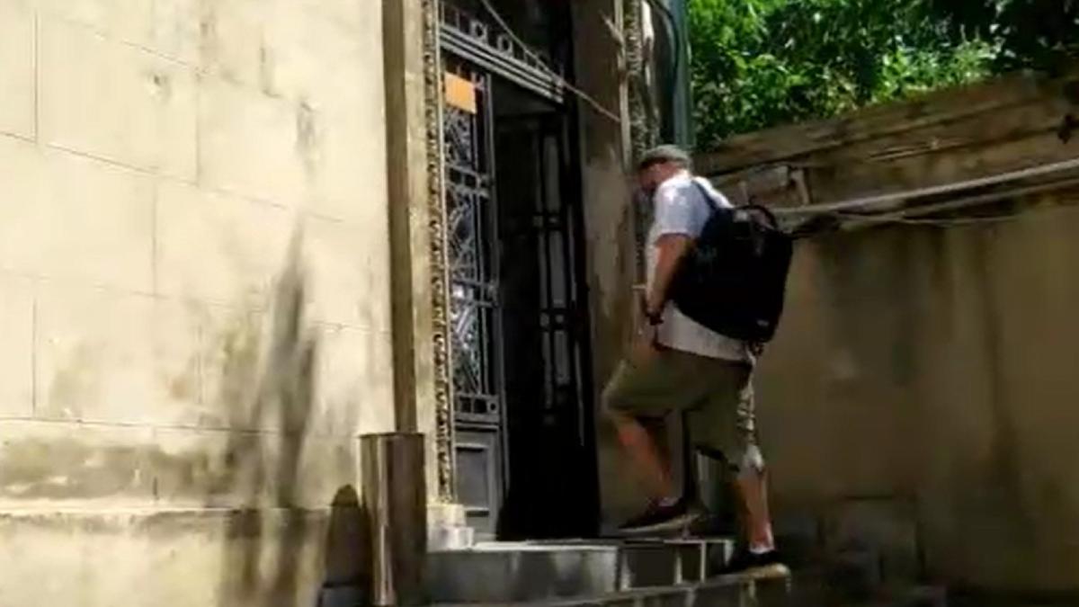 grasu-xxl-a-ajuns-la-politie-dupa-nostalgia-du-te-acasa