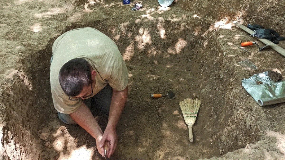 mormant-vechi-de-cel-putin-2-500-de-ani--descoperit-de-arheologi-romani