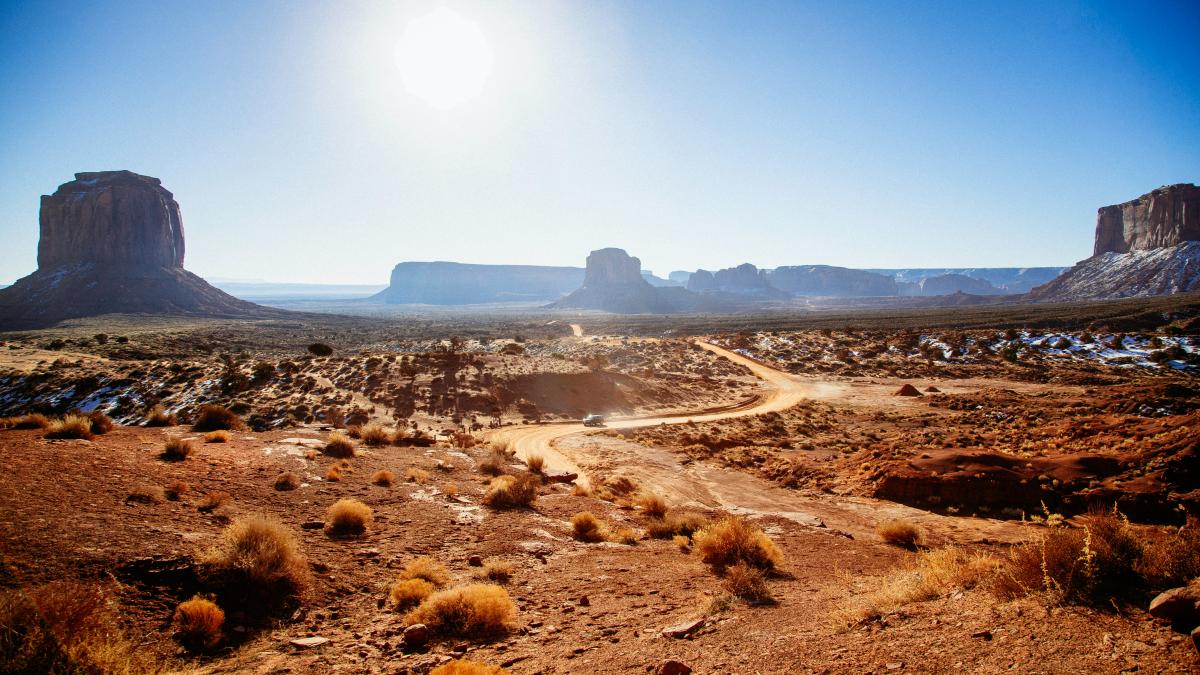 donald-giannatti-q6nffbs5un0-unsplash