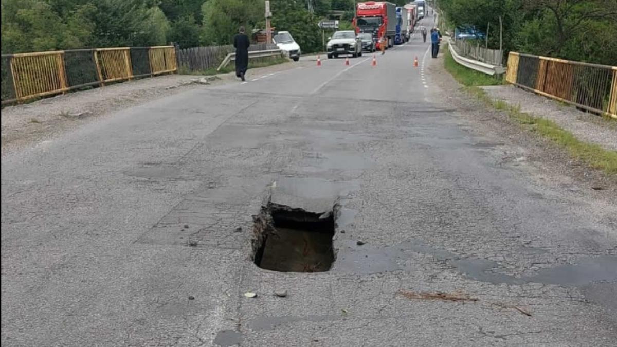 pod-surpat-neamt-petru-voda