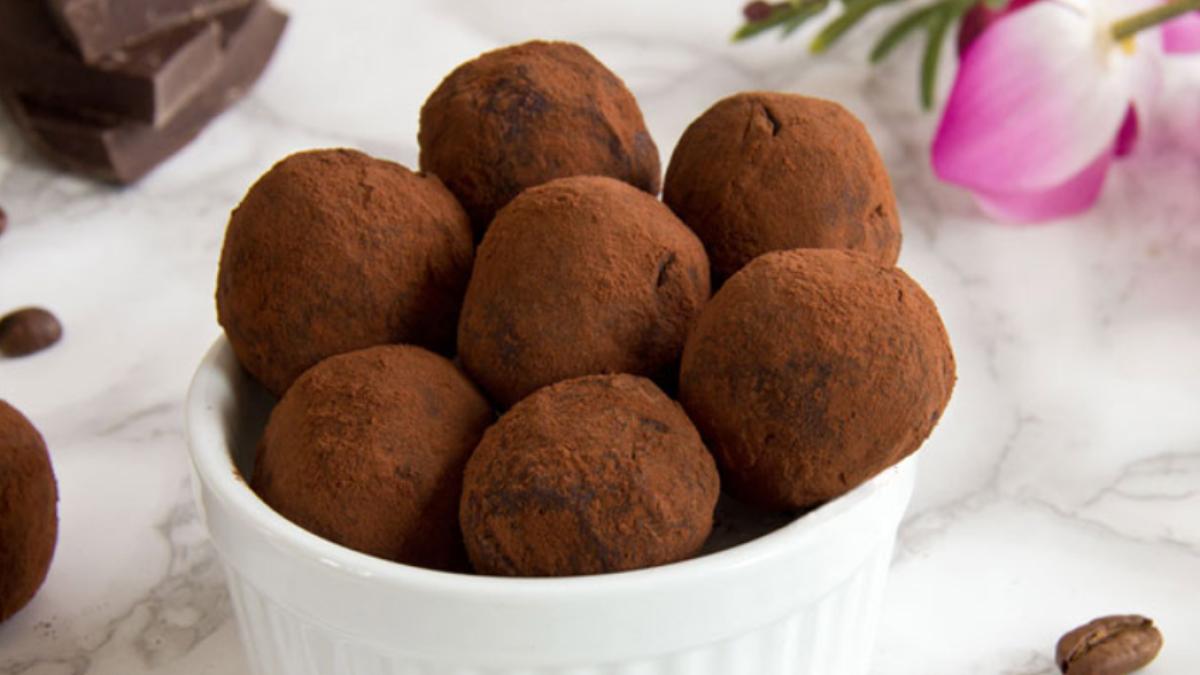 trufe-cu-cafea-desert-fara-coacere