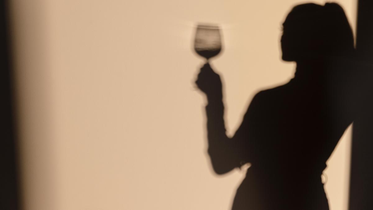 francezii--reportaj-cutremurator-romancele--cele-mai-multe-pe-o-piata-de-miliarde-de-euro-cum-antreneaza-traficantii-sclavi-loiali