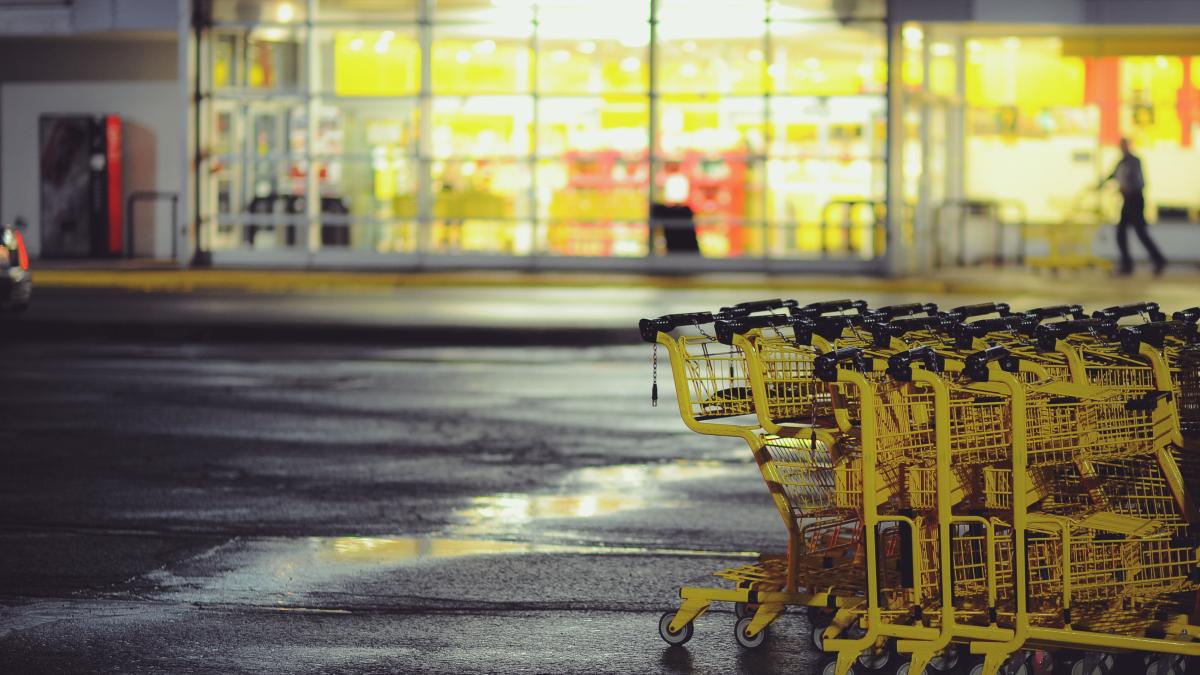 clark-young-uezxmrzffkq-unsplash