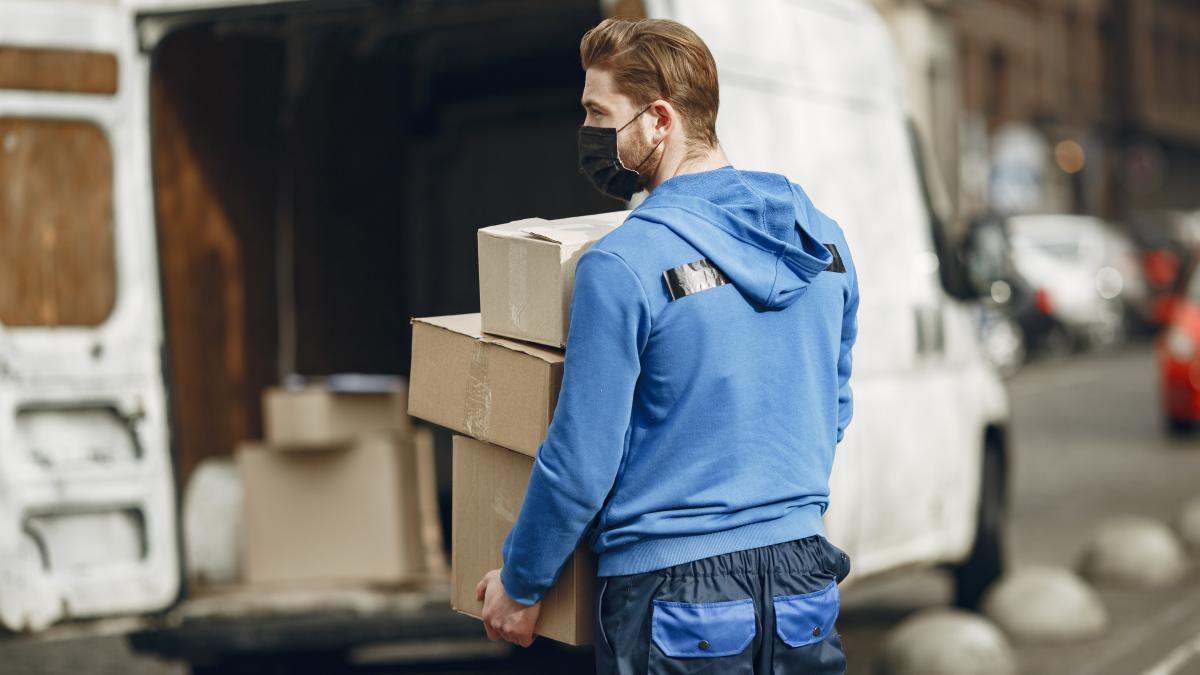 germania--doi-frati-romani-antreprenori-au-inselat-statul-si-proprii-angajati-soferii-conationali-de-la-firma-de-coletarie-i-au-demascat