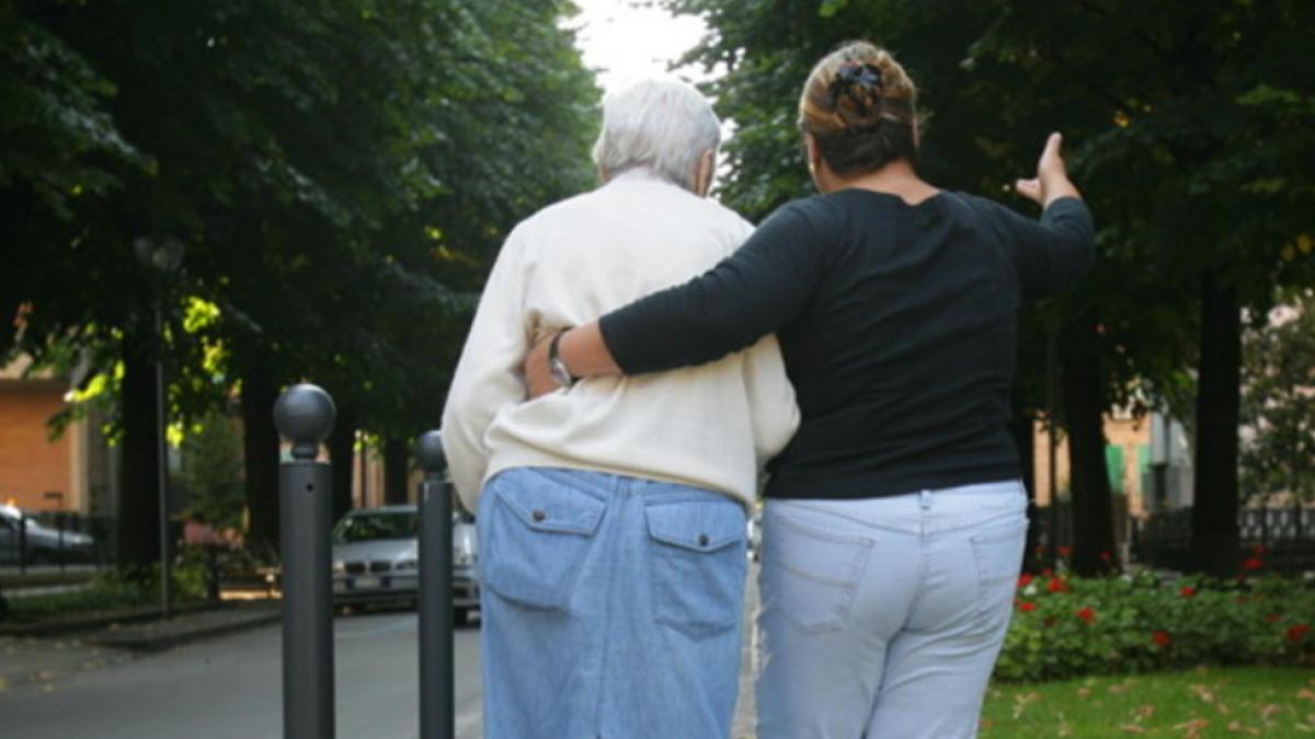 badanta-romanca-italia-badante-romance-ingrijitoare