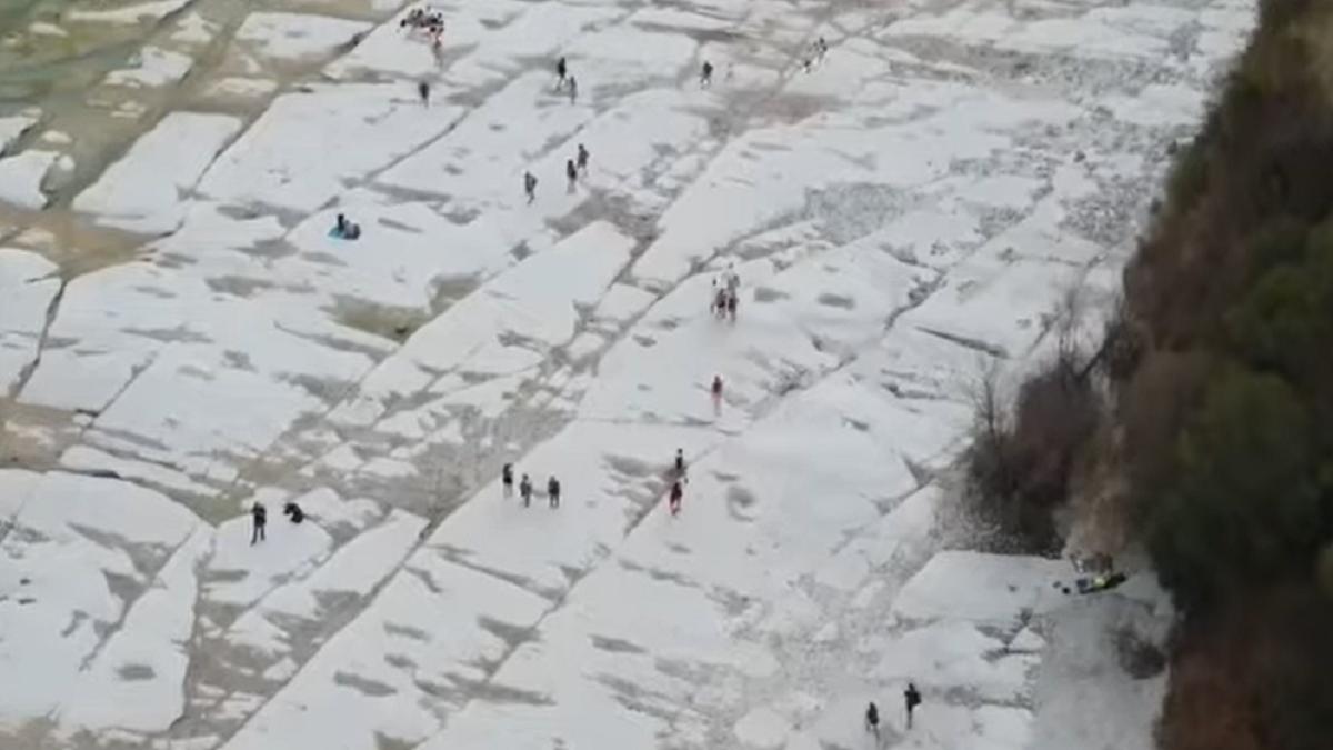 italia--cel-mai-mare-lac-dispare-din-cauza-secetei--in-nordul-tarii-nu-a-mai-plouat-de-mai-multe-luni