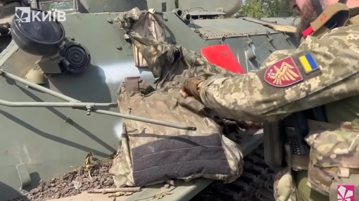 soldati-ucraineni-veste-antiglont-rusi