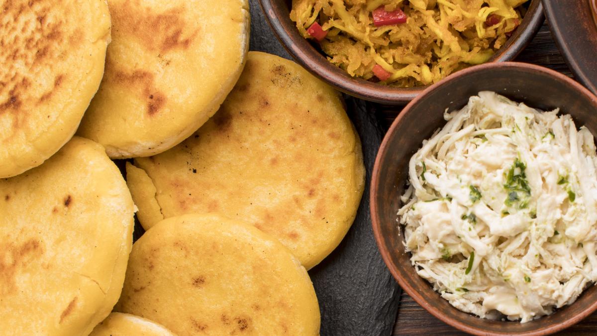 arepas-din-porumb--cea-mai-delicioasa-gustare--din-ingrediente-deloc-costisitoare--cu-efort-minim--vei-pregati-o-bunatate-ce-va-starni-o-avalansa-de-laude