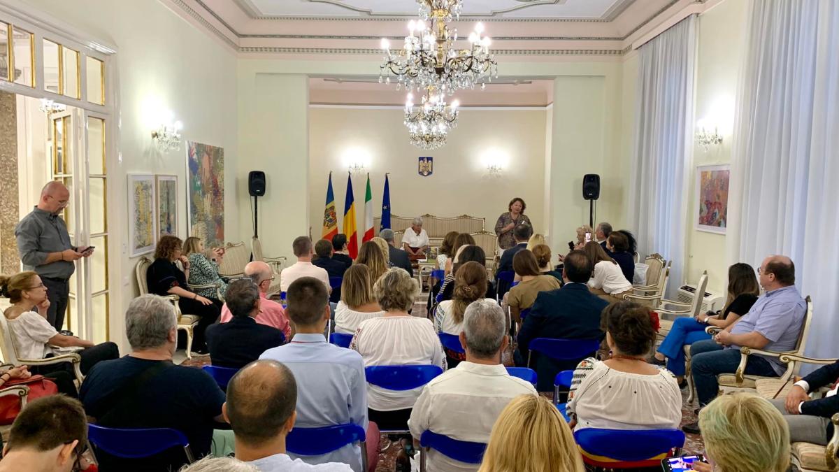 ziualimbii-romane-tialia