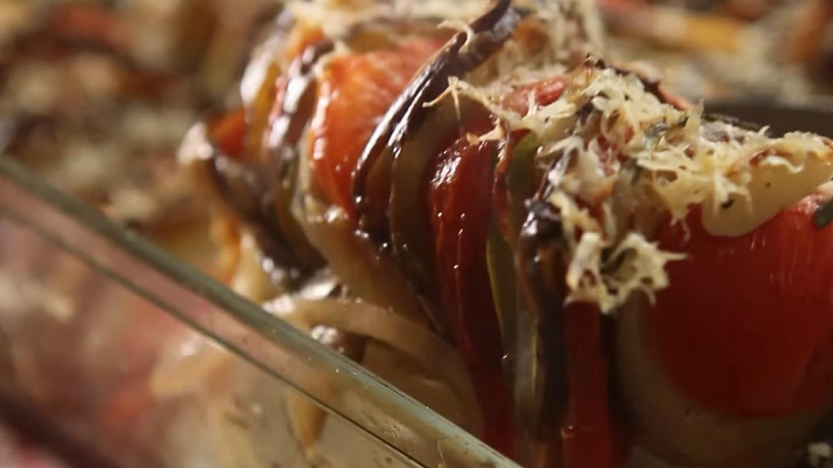 tian-de-legume--aceasta-reteta-la-cuptor-depaseste-orice-asteptare--incearc-o-chiar-astazi