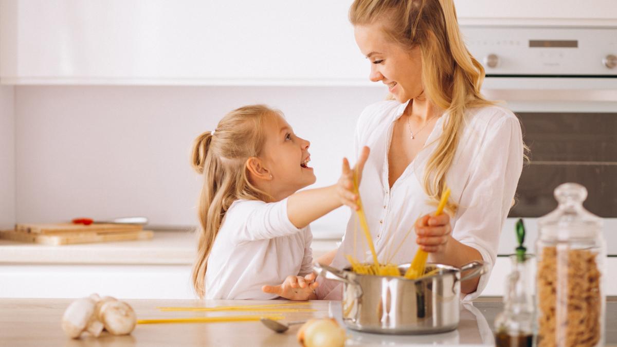 castigatorul-premiului-nobel-pentru-fizica-dezvaluie-un-truc-pentru-a-gati-paste-aproape-fara-gaz-o-tehnica-testata-ce-ne-ajuta-buzunarul