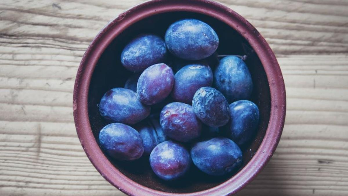 prune-murate--care-pot-inlocui-maslinele--mesenii-vor-fi-cuceriti-de-gustul-lor