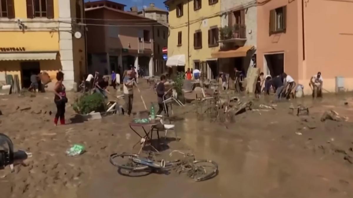 inundatii-italia-11-morti