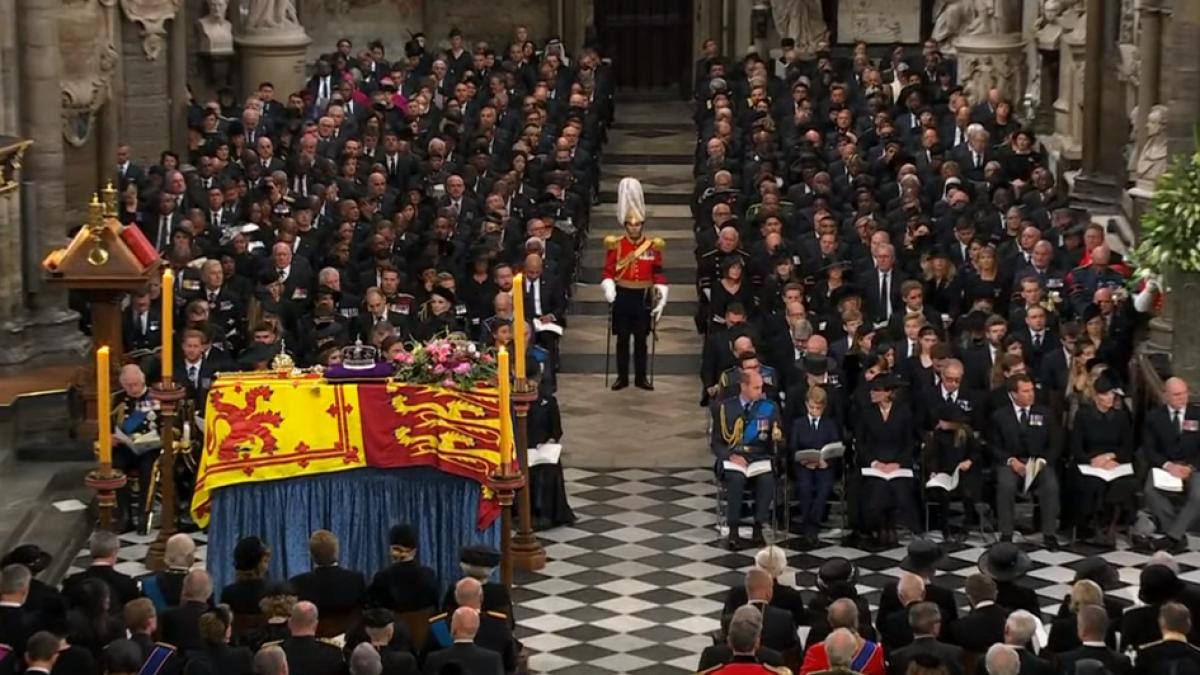 funeralii-regina-elisabeta-westminster-abbey