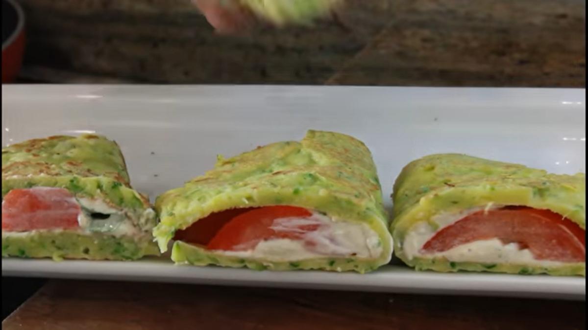 daca-ai-un-ou-si-un-dovlecel-in-frigider--prepara-aceasta-reteta-geniala-de-friganele-toata-lumea-va-cere-o-a-doua-portie