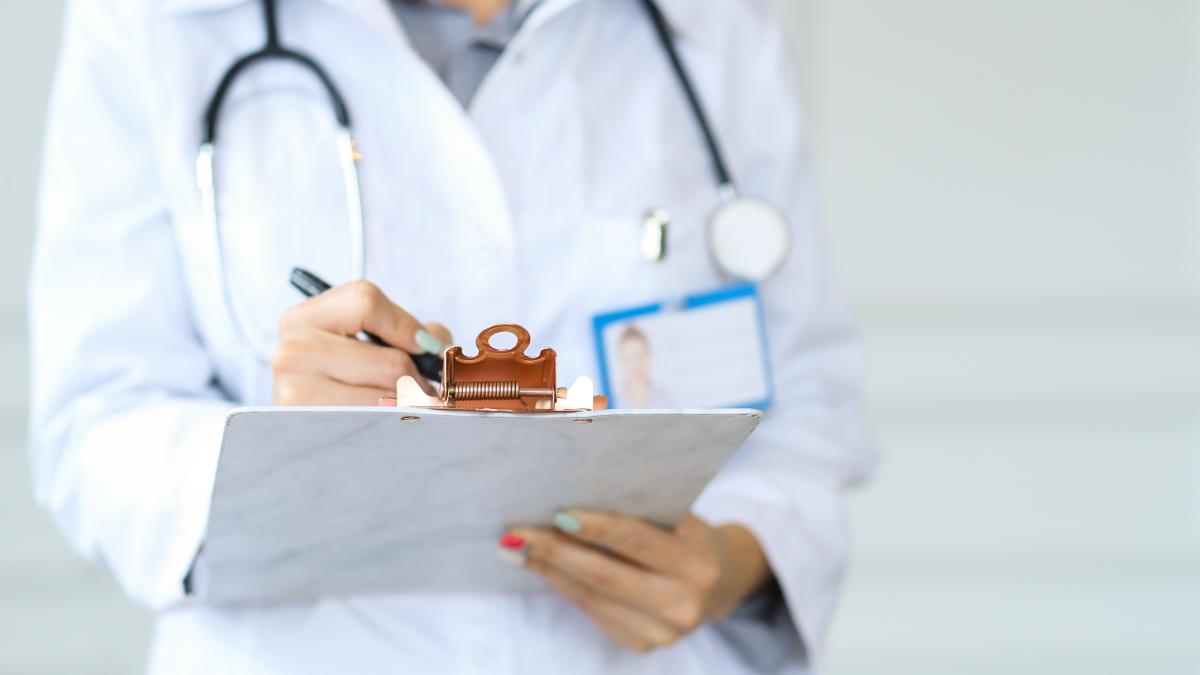 un-medic-roman-candideaza-pentru-societatea-europeana-de-terapie-intensiva--ambasada-romaniei-in-spania-ne-mandrim-cu-astfel-de-conationali