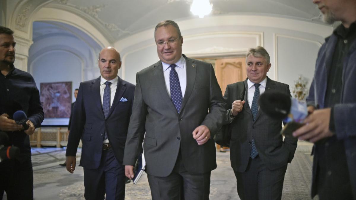 nicolae-ciuca-poza-in-parlament-cu-rares-bogdan