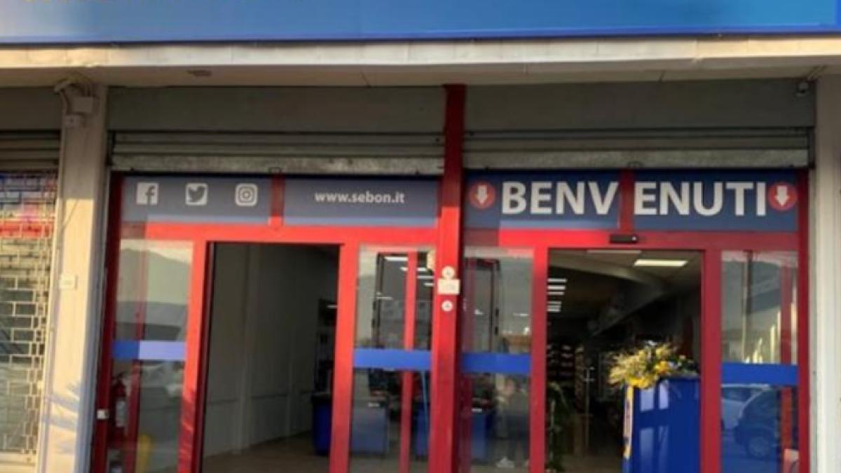 batrana-82-de-ani-supermarket-italia