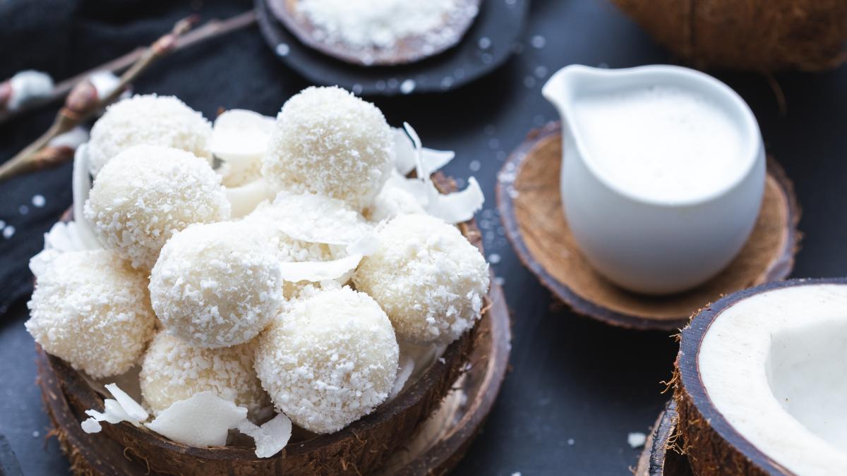 raffaello-de-casa--o-versiune-inedita-si-aromata--reteta-simpla-si-rapida-cu-un-ingredient-secret-aflat-de-la-gospodine