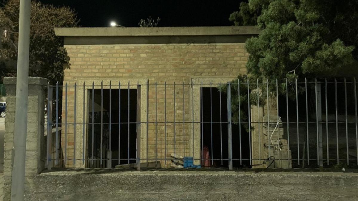 italia--muncitor-roman--gasit-fara-viata-printre-gunoaie--carabinierii-au-deschis-o-ancheta