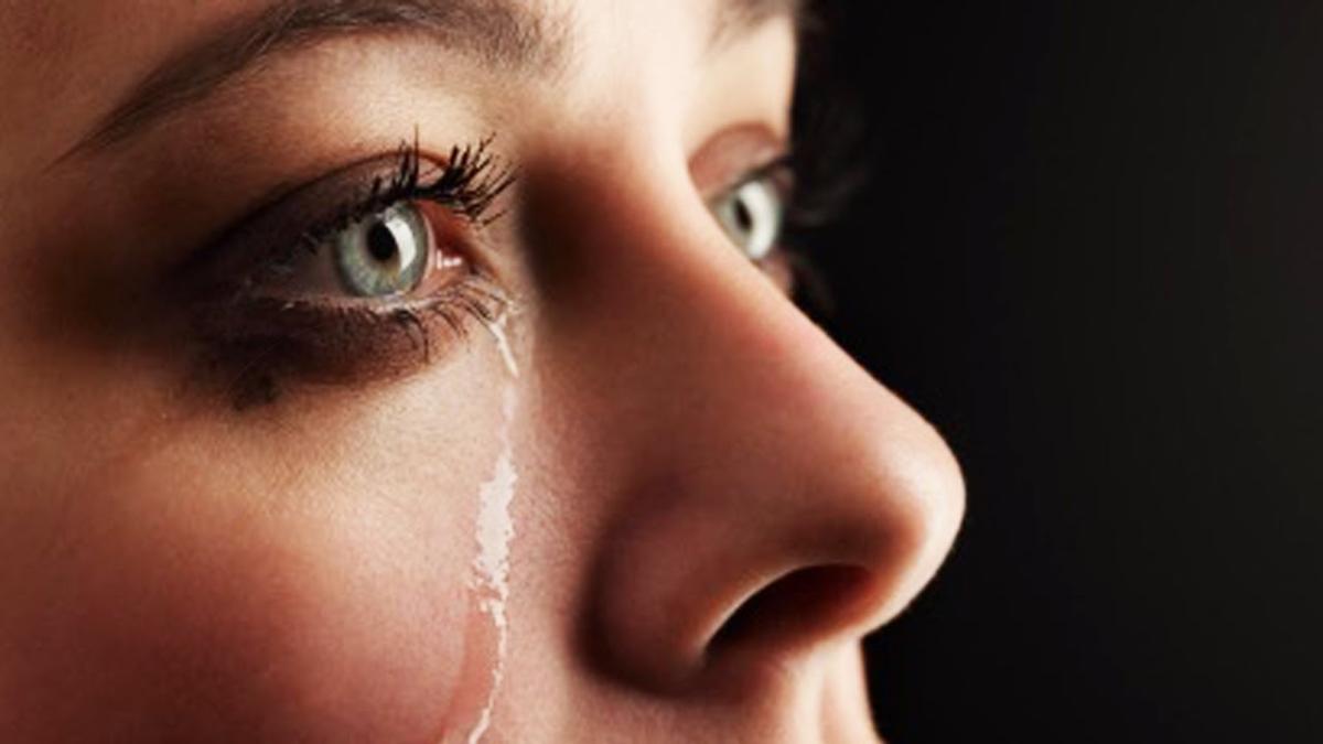 tristete_departare_lacrimi