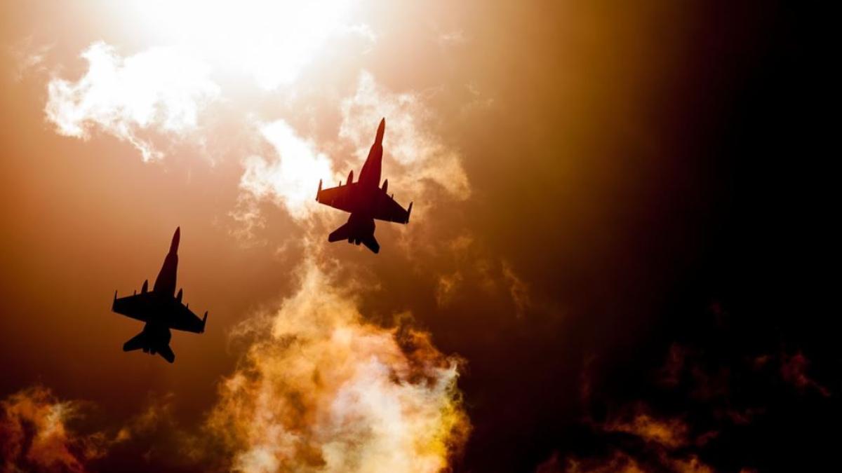 survol-periculos-al-unor-avioane-de-lupta-rusesti-in-marea-baltica--denuntat-de-nato