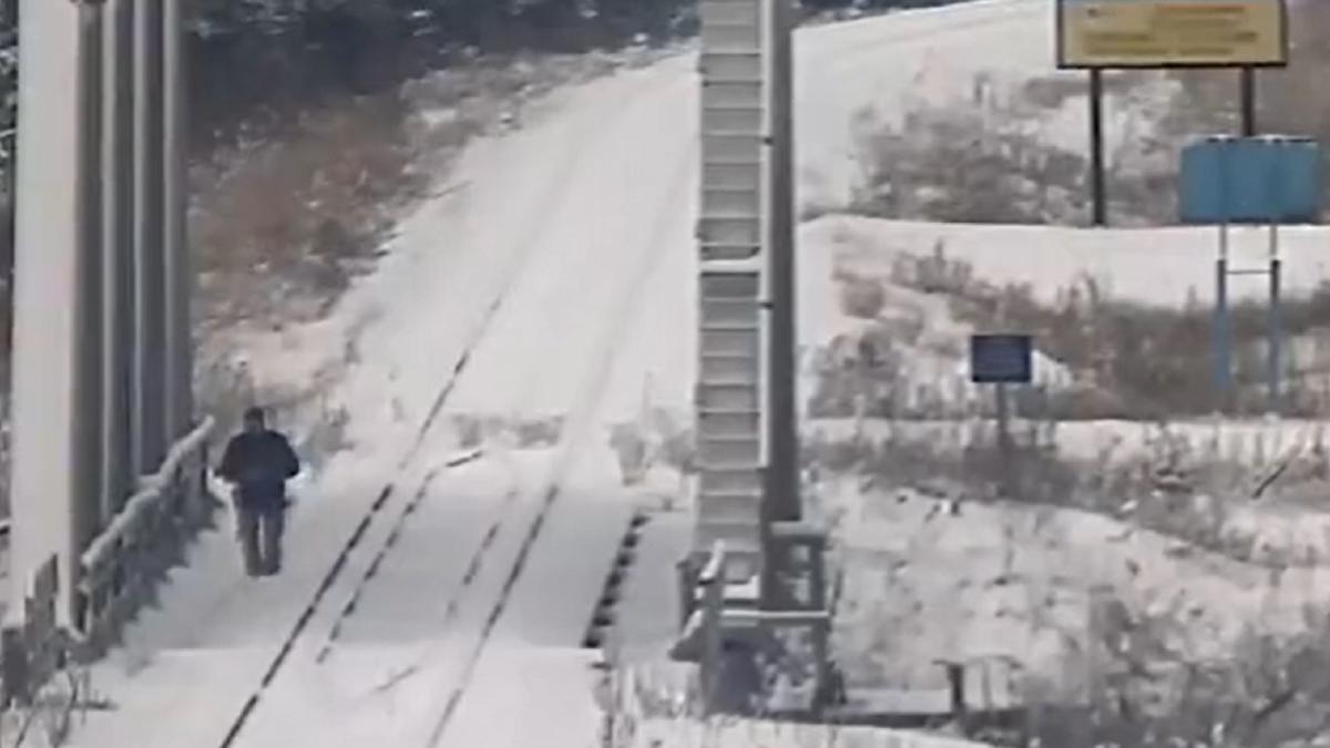 belarus-acuza-ucraina-de-provocari--un-barbat-cu-o-mitraliera-ar-fi-intrat-ilegal-pe-teritoriu---video