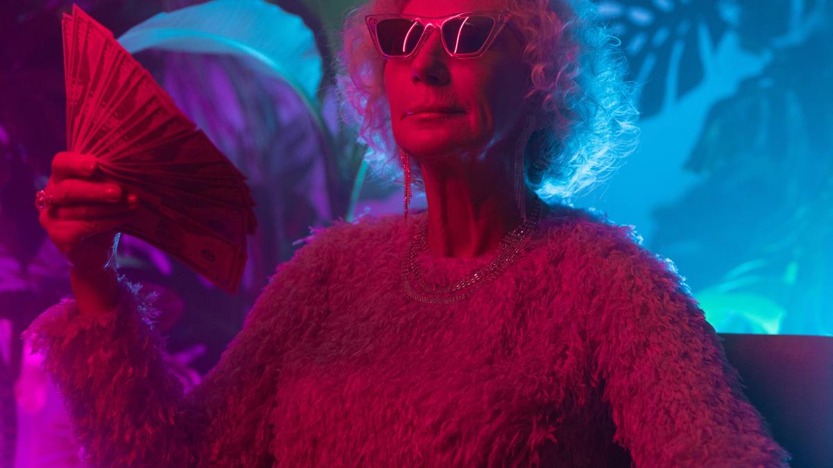 horoscop-special--luna-decembrie-bate-la-usa-si-aduce-multi-bani-si-abundenta-acestor-zodii