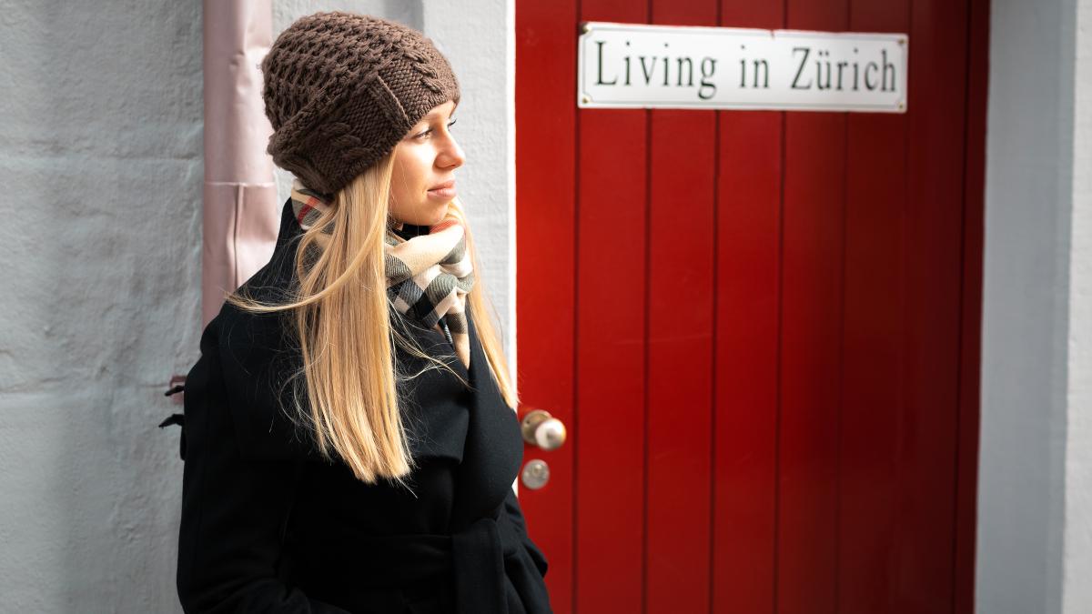 cat-de-atasati-sunt-romanii-din-diaspora-de-romania-si-de-tara-care-i-a-adoptat-s-au-detasat-de-romania-ca-sa-nu-sufere-si-de-a-doua-tara-mama-pentru-a-nu-fi-dezamagiti-1