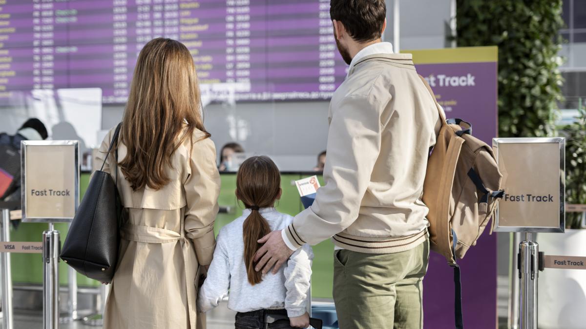 greva-majora-de-craciun-pe-aeroporturile-din-marea-britanie-pasagerii-sa-fie-pregatiti-pentru-ca-planurile-lor-vor-fi-grav-perturbate