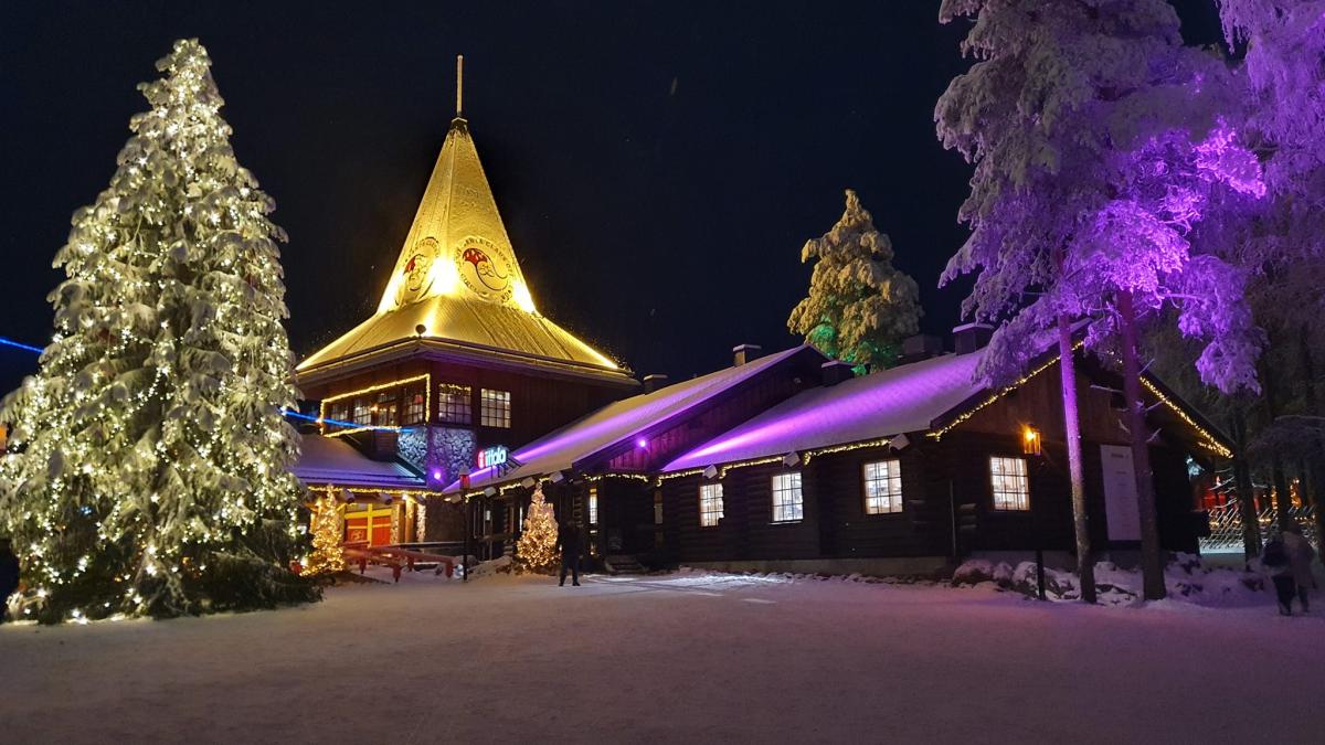 cat-a-cheltuit-o-familie-de-romani-in-laponia--acasa-la-mos-craciun--reactiile-conationalilor-am-stat-in-zanzibar-doua-saptamani-tot-cu-atat