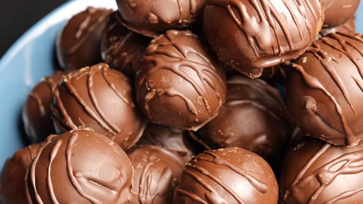 doar-trei-ingrediente-si-zece-minute-bijuteriile-perfecte-pentru-craciun-si-sarbatori--se-topesc-in-gura-reteta-foto-pas-cu-pas-1