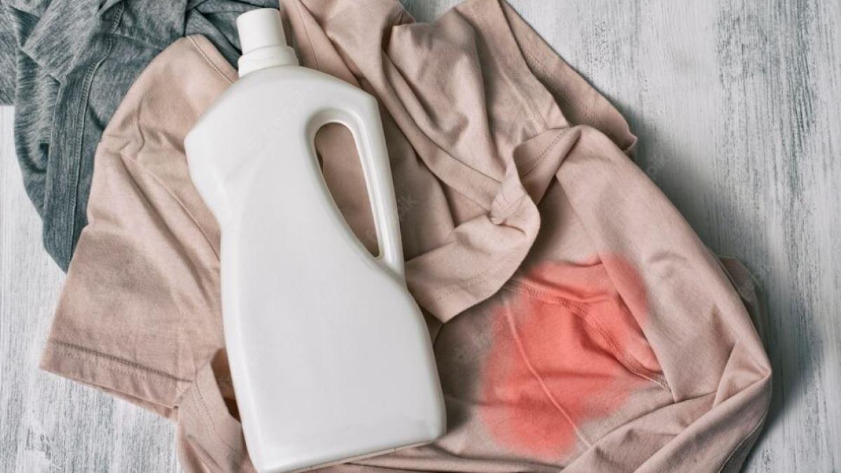 ti-ai-patat-haina-preferata-cu-inalbitor---nu-te-grabi-s-o-arunci